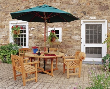 Round table