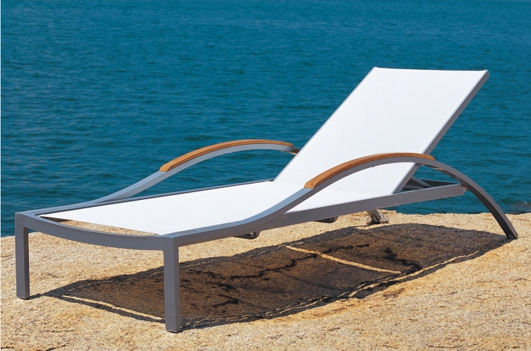 Oasis Chaise Lounge Chair