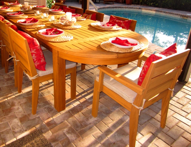 Bedrock Teak Oval Table Bedrock Teak Oval Table
